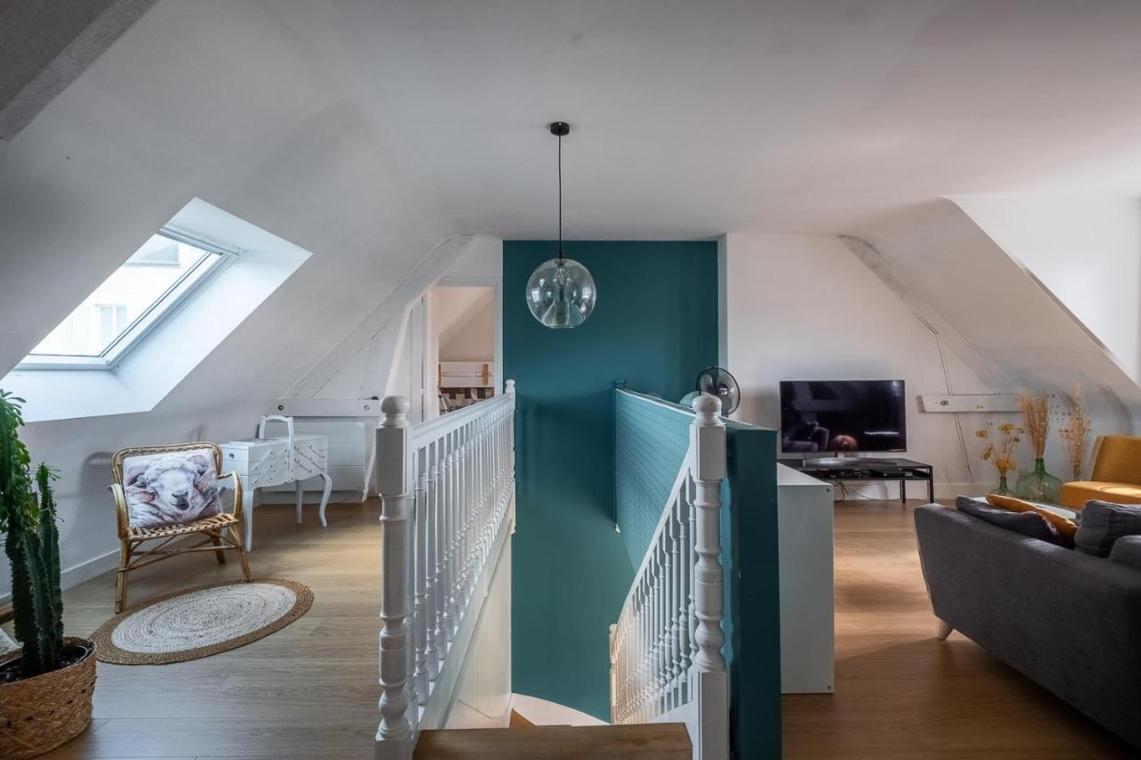 L'HIRONDELLE - Maison au coeur des Châteaux Mosnes Extérieur photo