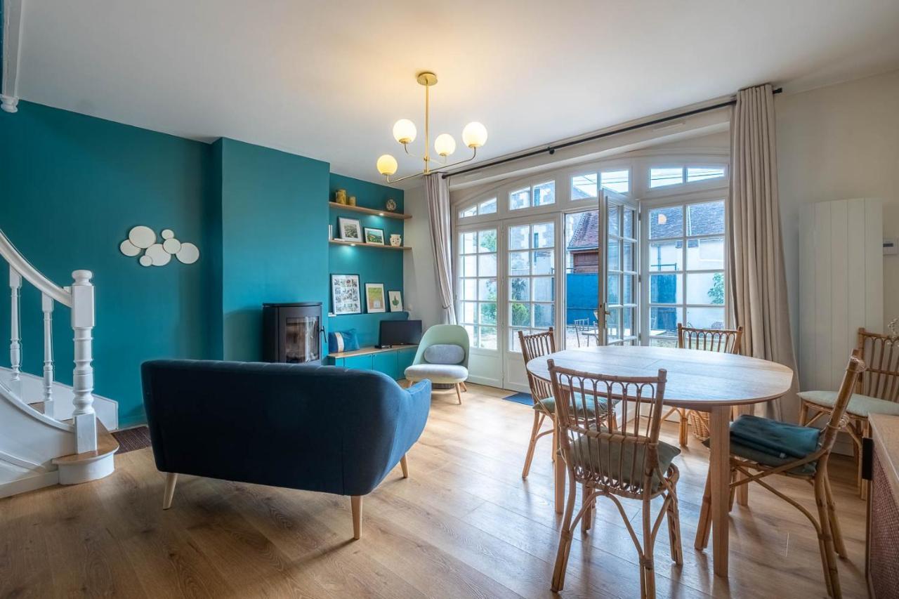 L'HIRONDELLE - Maison au coeur des Châteaux Mosnes Extérieur photo